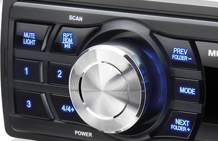 O rádio One é ideal para o seu carro e dispõe ainda das funções repetir, mudo e Randon, além da função seleção de pastas. Assim, é possível escolher as faixas e artistas de forma rápida e prática!