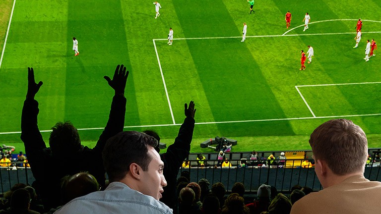 Sinta-se em um estádio de verdade