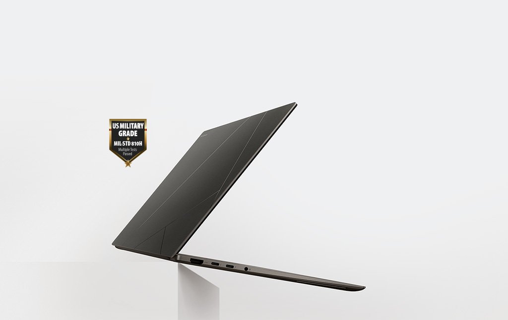 Notebook ASUS Zenbook S 14 Intel Core Ultra 7 32GB RAM 1TB SSD